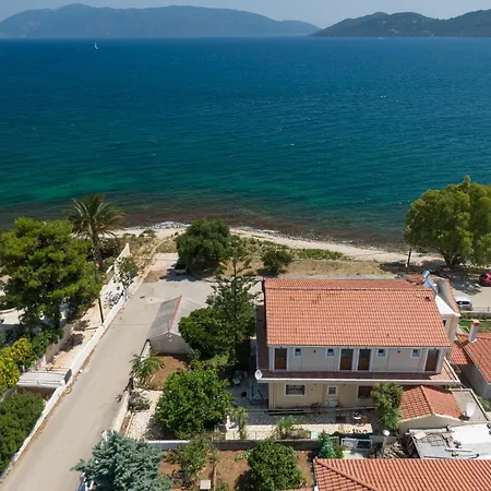 Apartment Anna Karavomylos